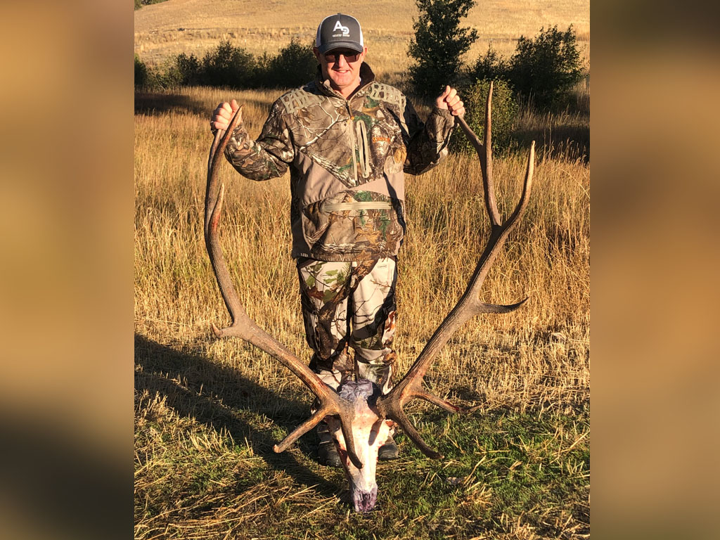 Hammer 'Em Outfitters Montana Hunting - 2022 Elk 11